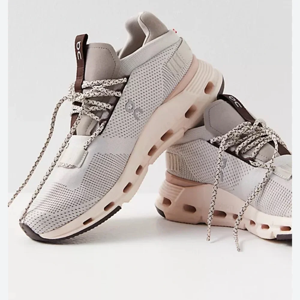 On Running Women's Light Gray and Pale Pink Cloudnova Sneakers - Picture 2 of 9